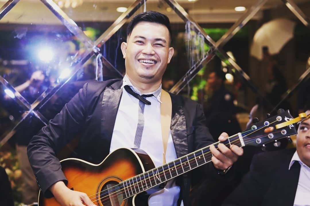 Angga Kuchai, Gitaris Lokal Pontianak yang Aktif Menghidupkan Panggung Musik